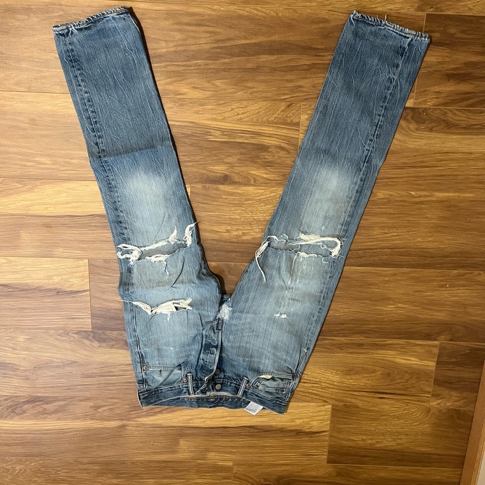 Levi's Men's Distressed Light Blue Jeans